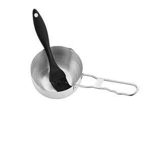 Spices bowl and brush